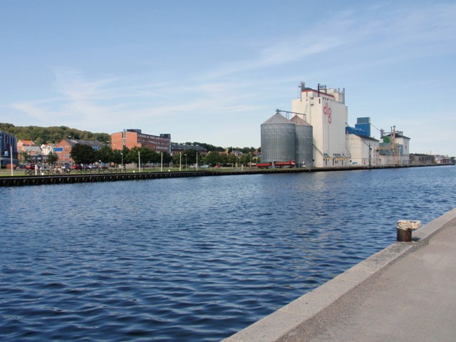 Dronningkajen og siloanlgget p Randers Havn ©DitRanders